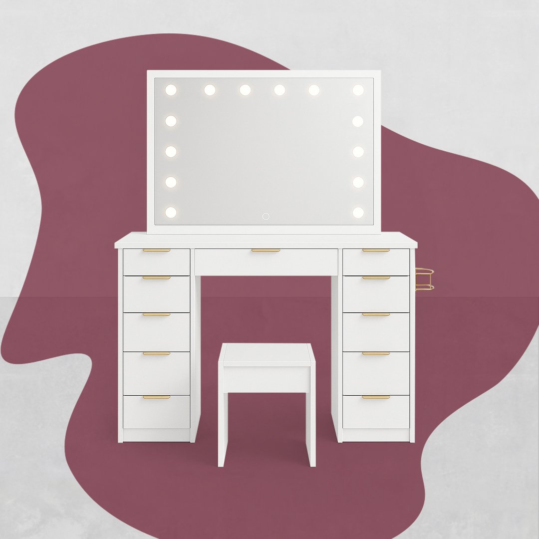 Makeup Table